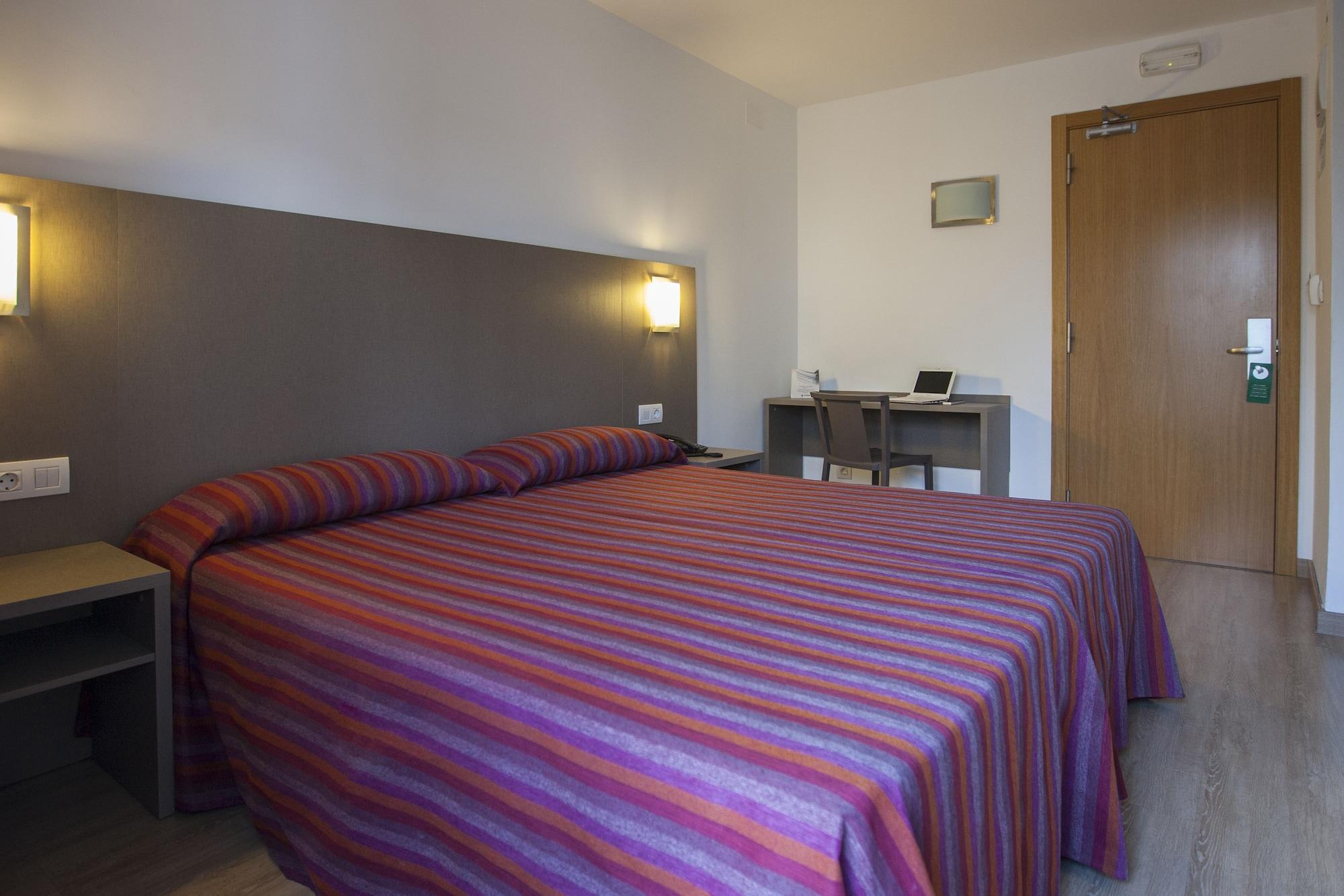 Hotel Montesol ベニドルム エクステリア 写真