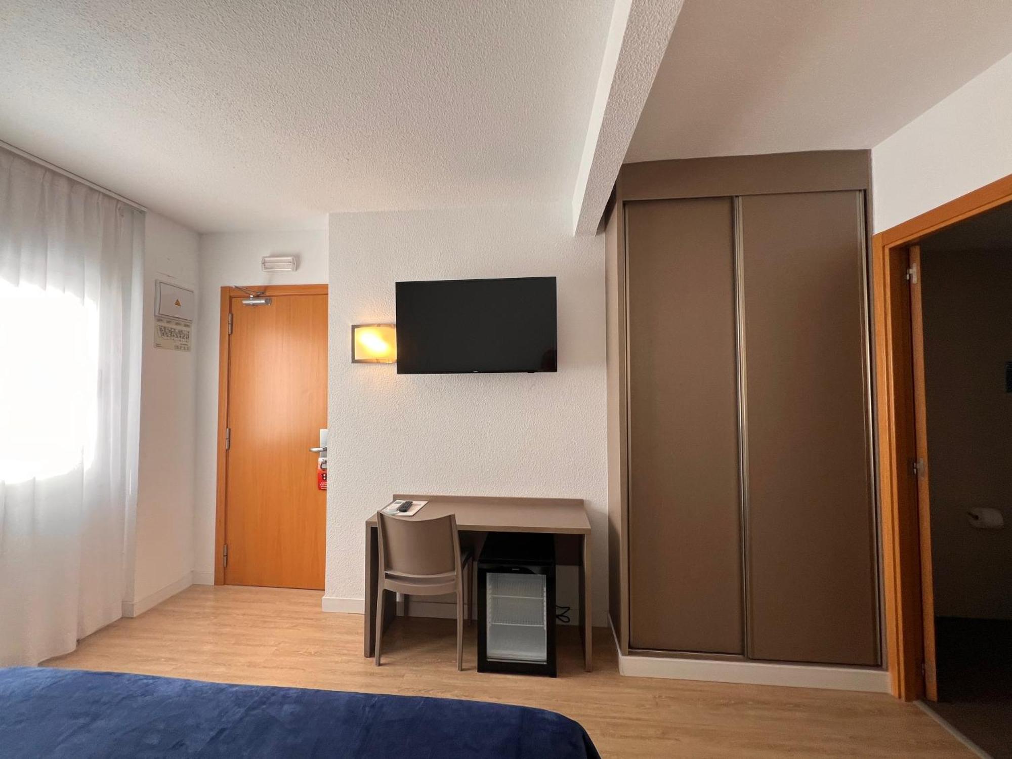 Hotel Montesol ベニドルム エクステリア 写真