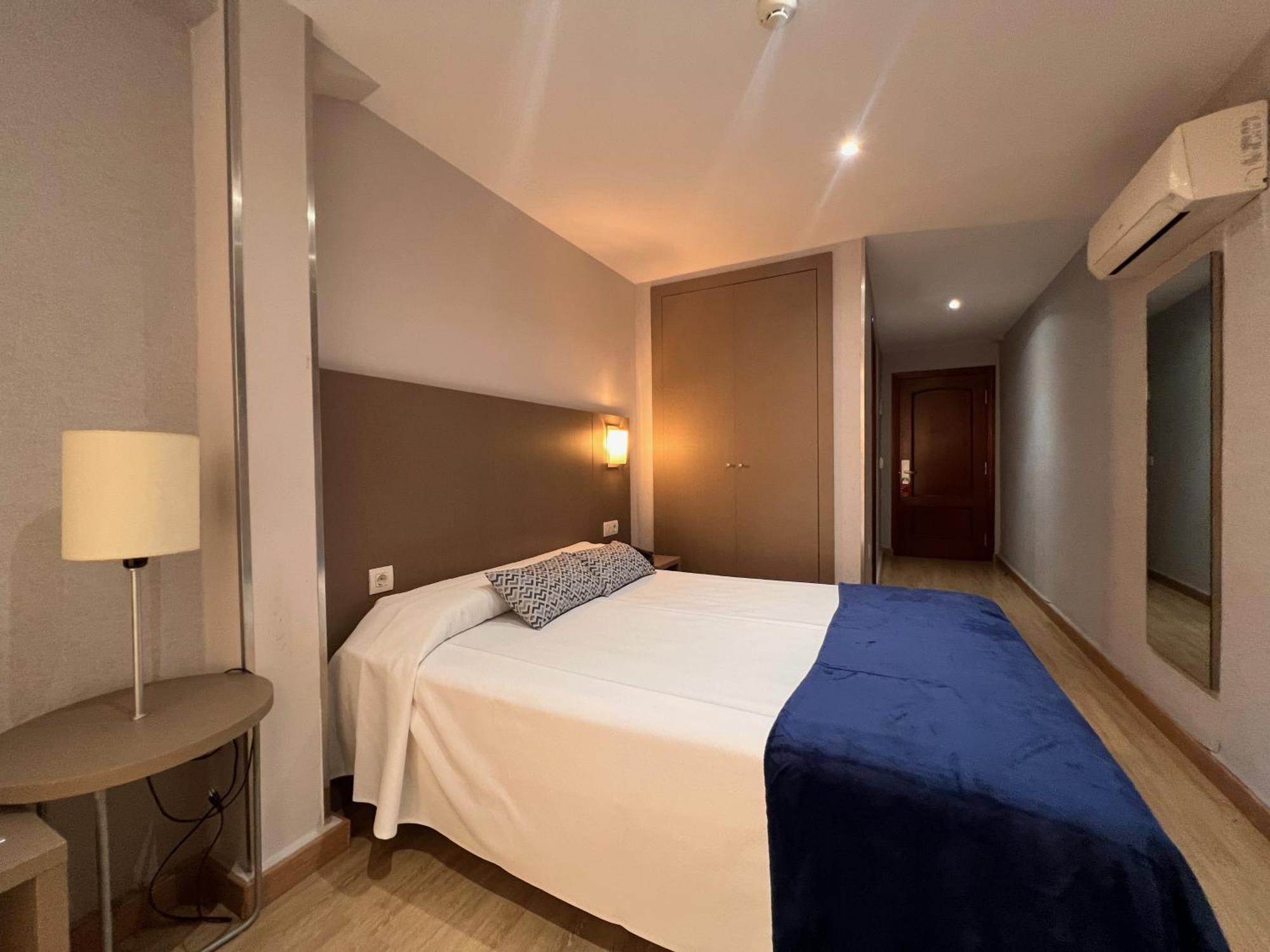 Hotel Montesol ベニドルム エクステリア 写真